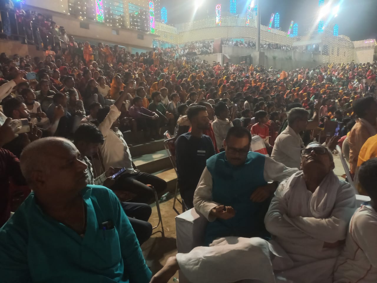 Ganga Maha Aarti Article